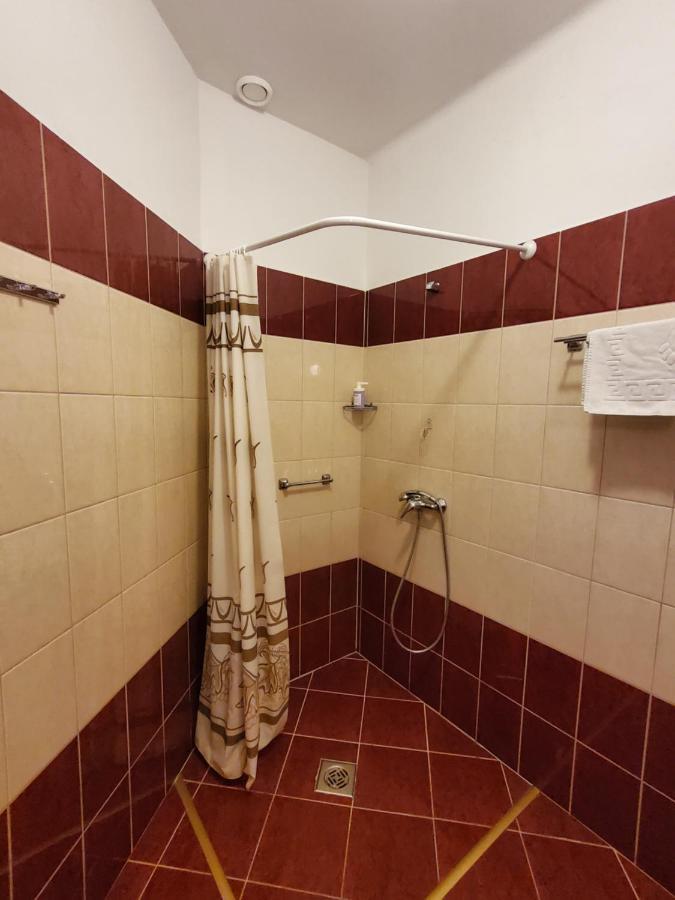 Liget Ueduelo Siofok Bed and Breakfast Εξωτερικό φωτογραφία