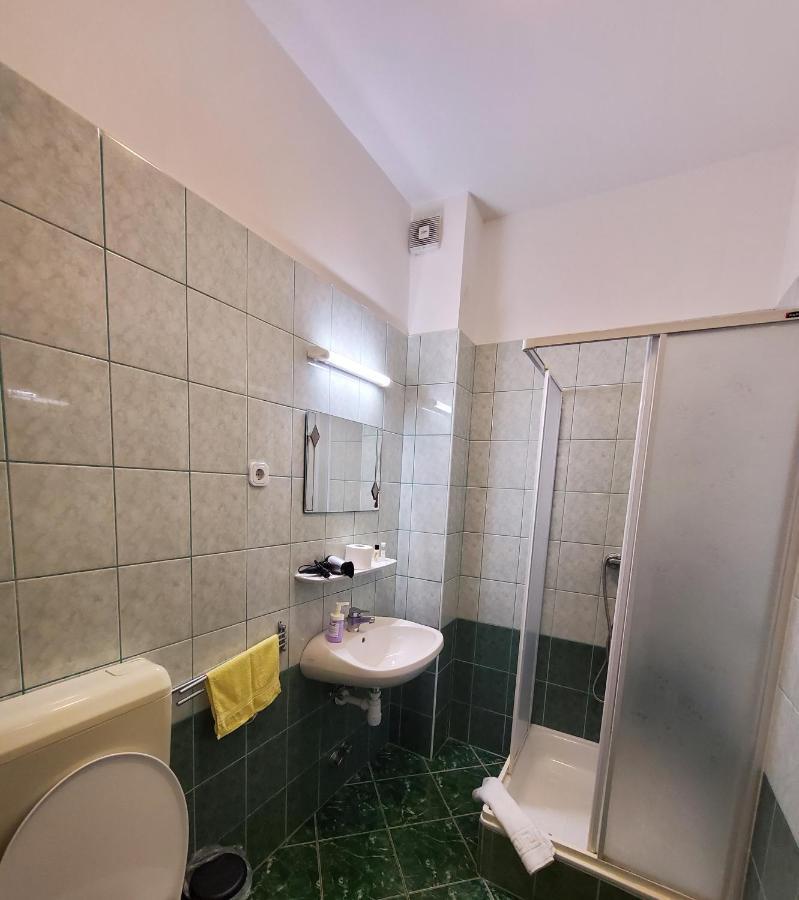 Liget Ueduelo Siofok Bed and Breakfast Εξωτερικό φωτογραφία