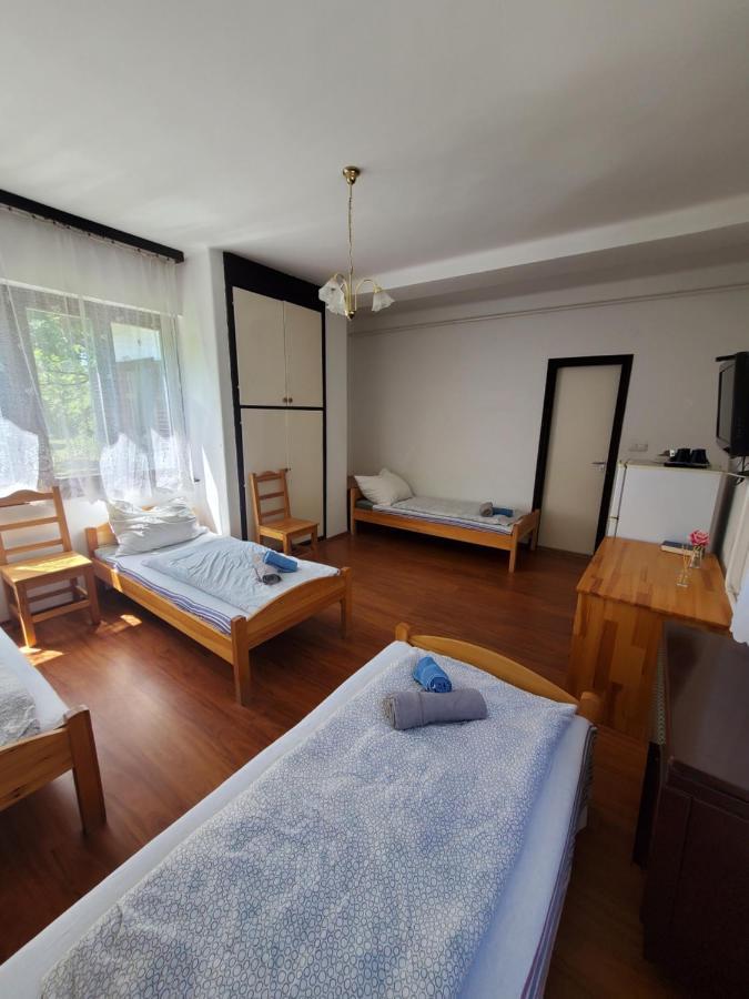 Liget Ueduelo Siofok Bed and Breakfast Εξωτερικό φωτογραφία