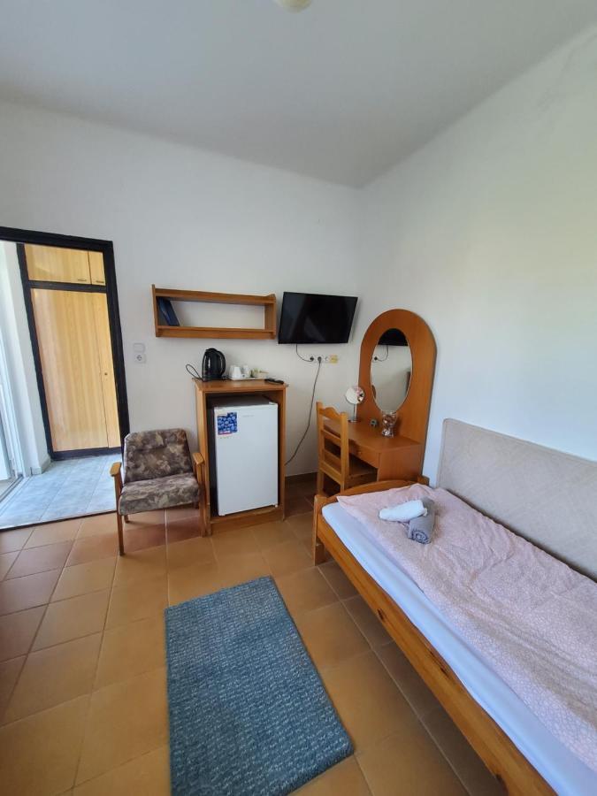 Liget Ueduelo Siofok Bed and Breakfast Εξωτερικό φωτογραφία