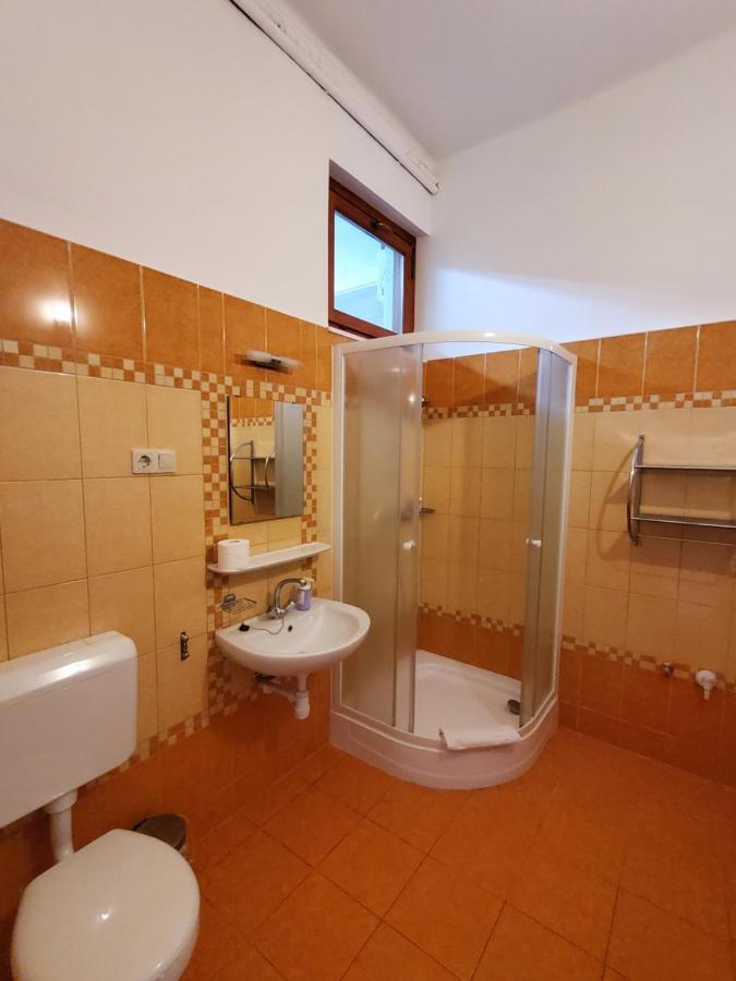 Liget Ueduelo Siofok Bed and Breakfast Εξωτερικό φωτογραφία