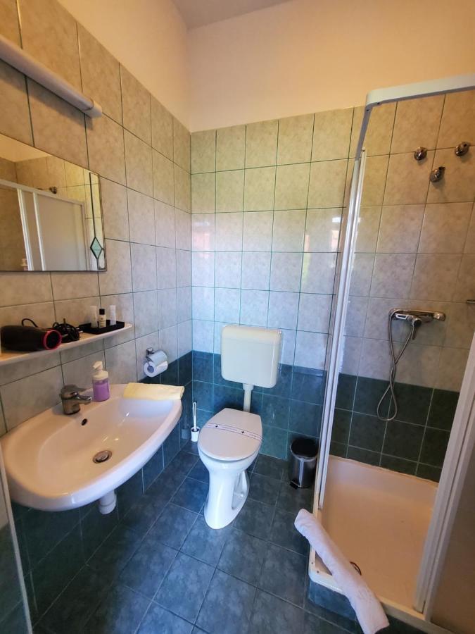Liget Ueduelo Siofok Bed and Breakfast Εξωτερικό φωτογραφία